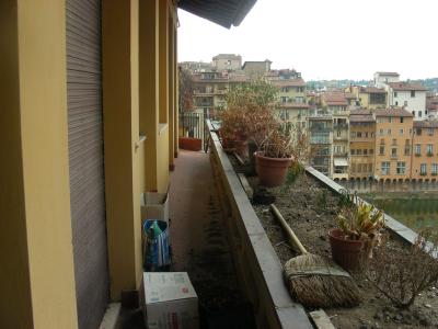 Apartment For sale in florence, tuscany, Italy - Lungarno acciaiuoli